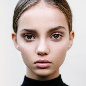 Meet your Posher, Ella